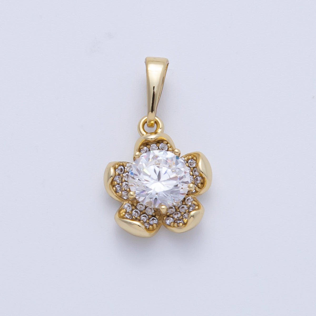 The Flower with a Bright Center - selected supplier variant Charms-00081