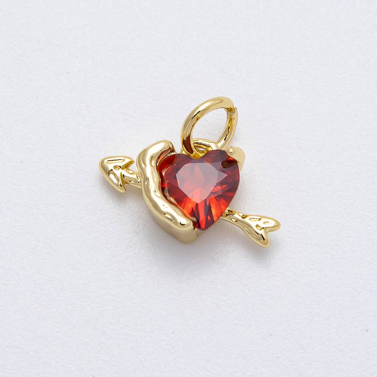 The Arrow Found My Heart - selected supplier variant CHARMS-00460