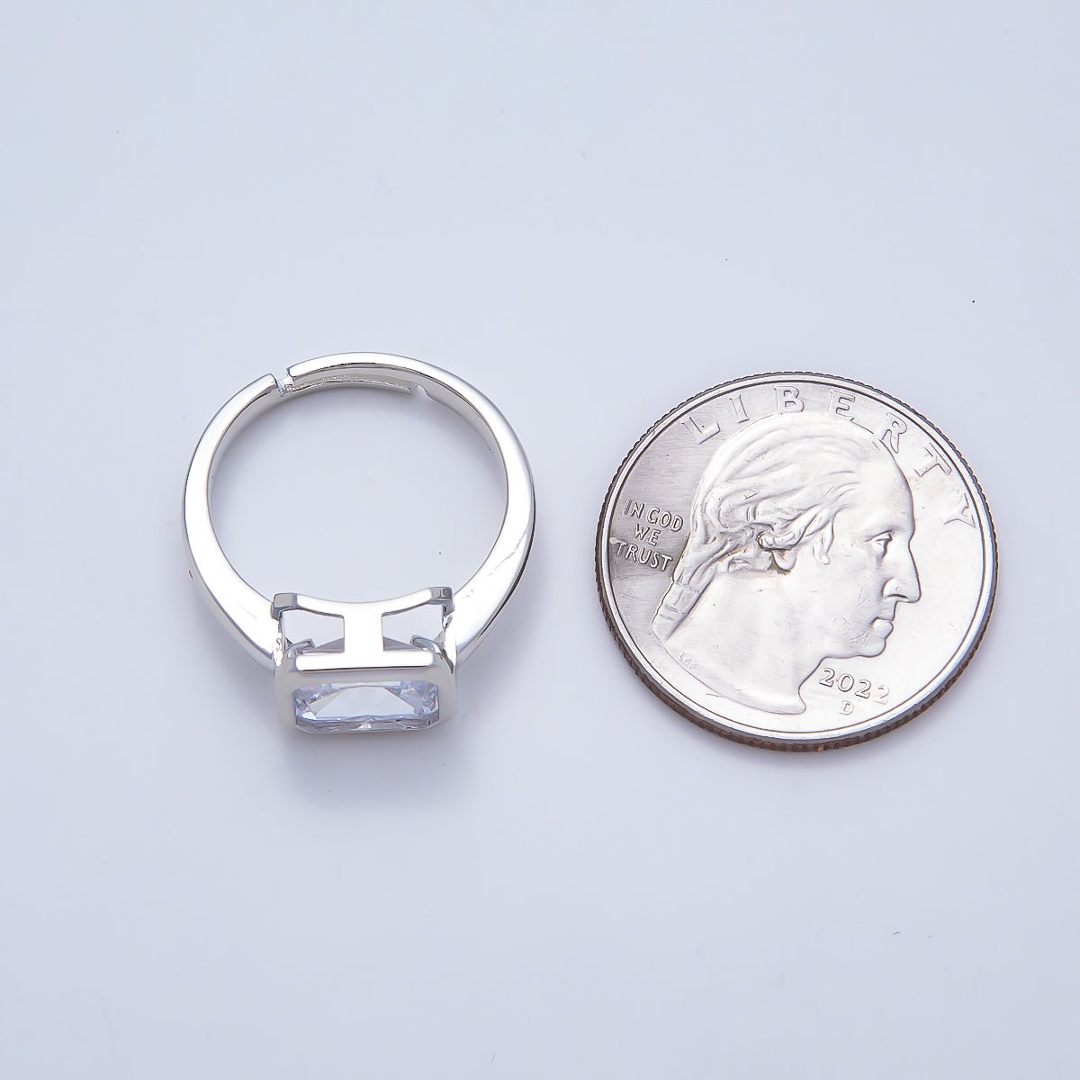The Everlasting Bezel Ring, Radiant, White