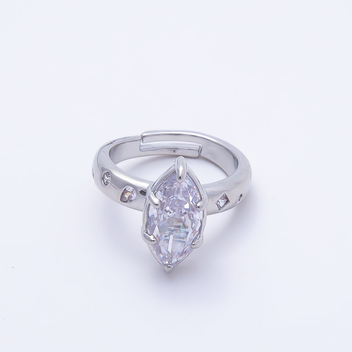 The Beacon Ring, White