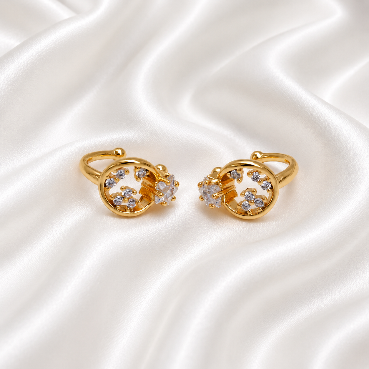 The Wild Sky Ear Cuff