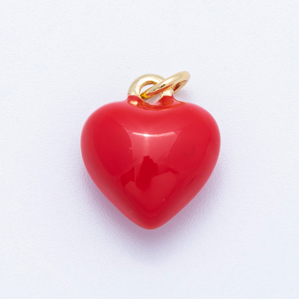 The Heart in Cherry Red - selected supplier variant CHARMS-00217