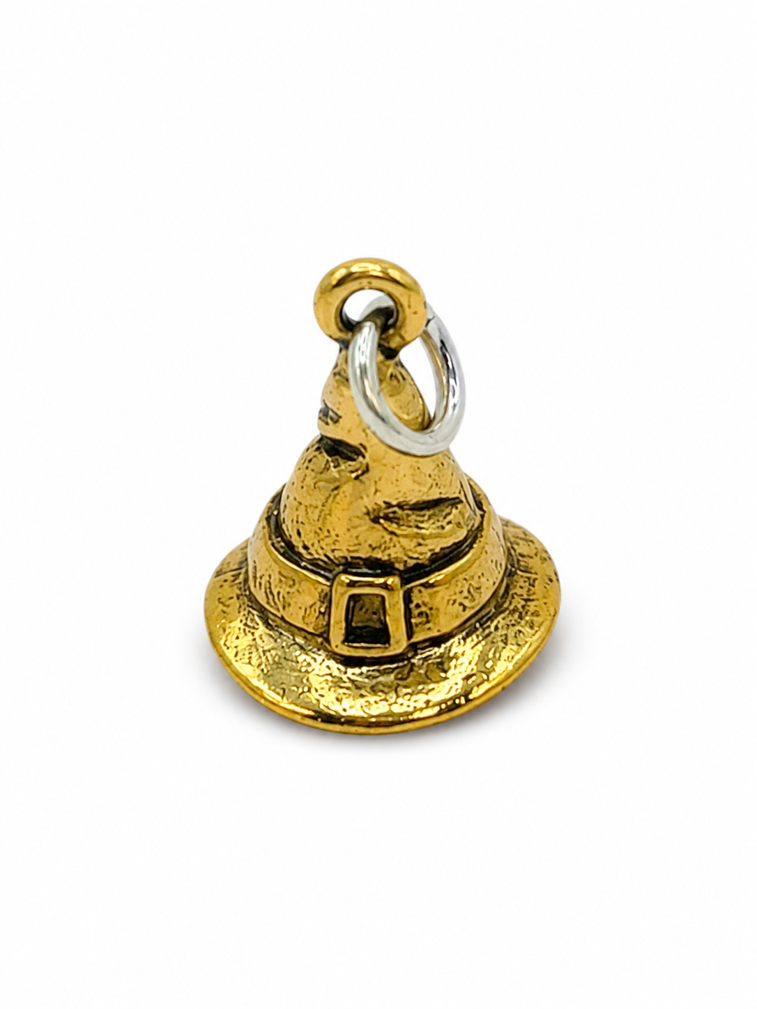 The Little Witch's Hat, Gold