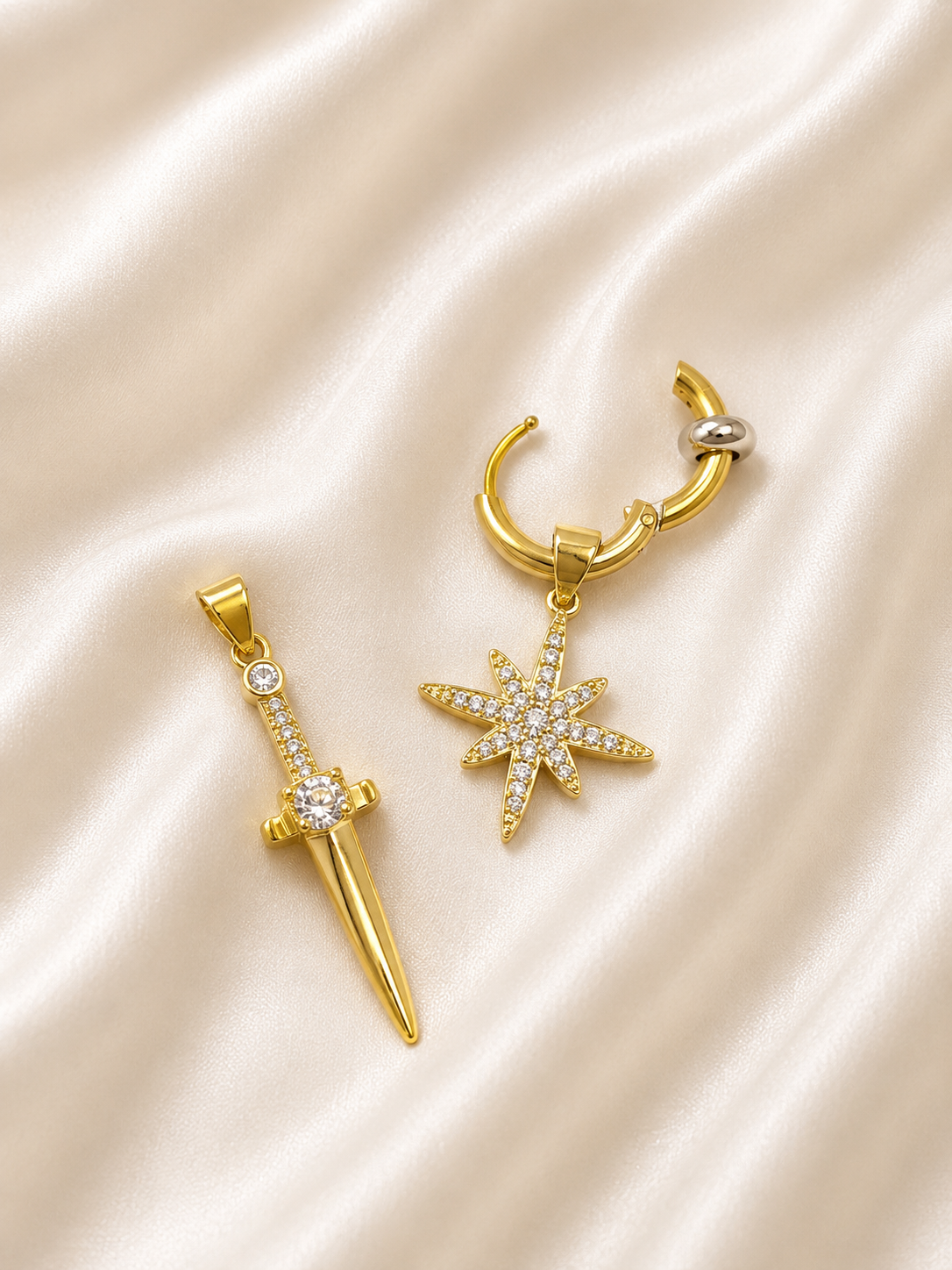 The Magic Link Earring