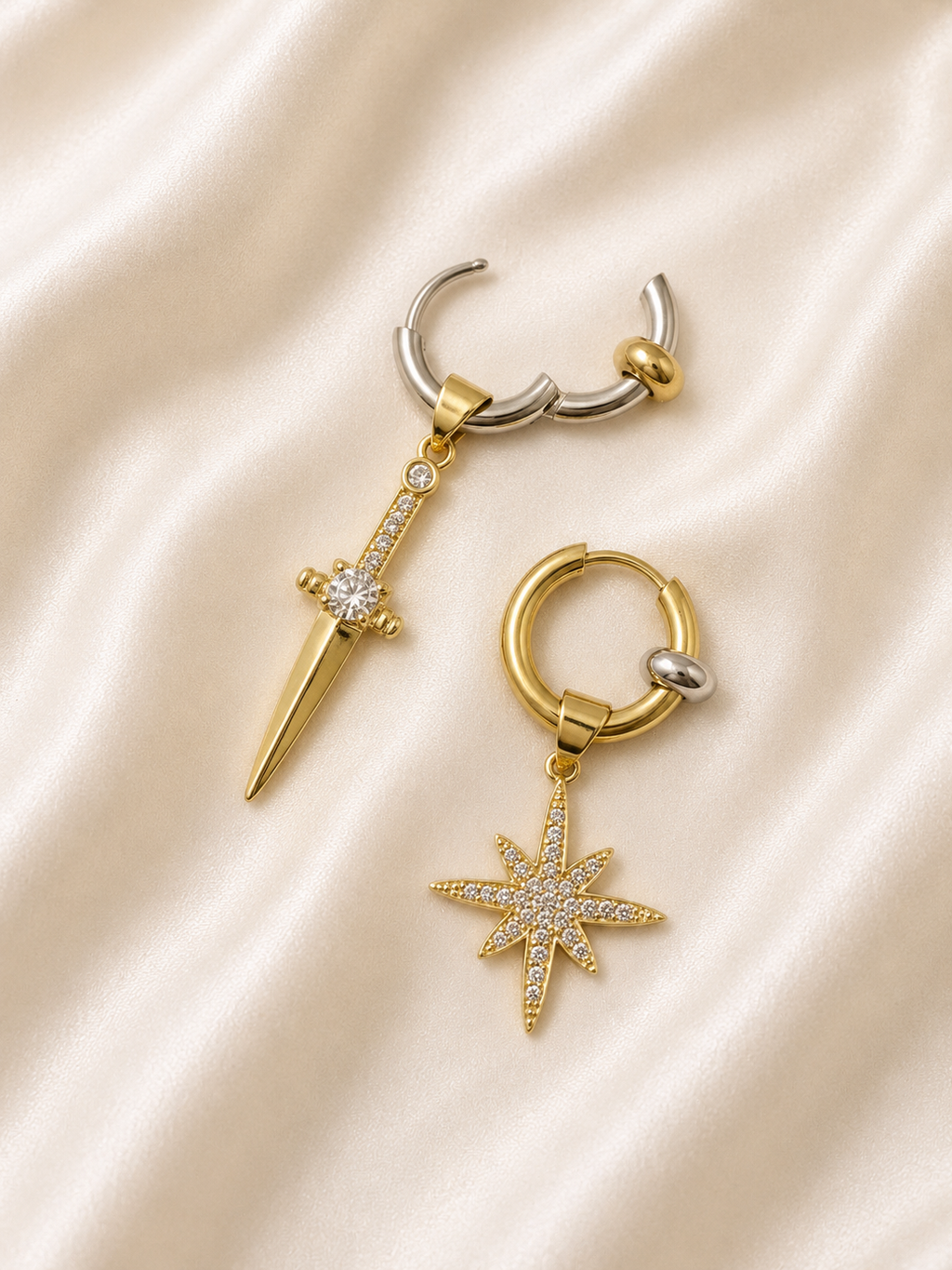 The Magic Link Earring