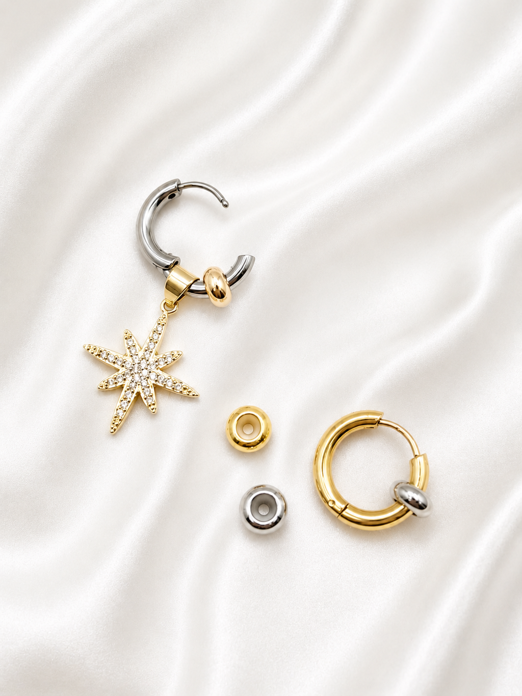 The Magic Link Earring