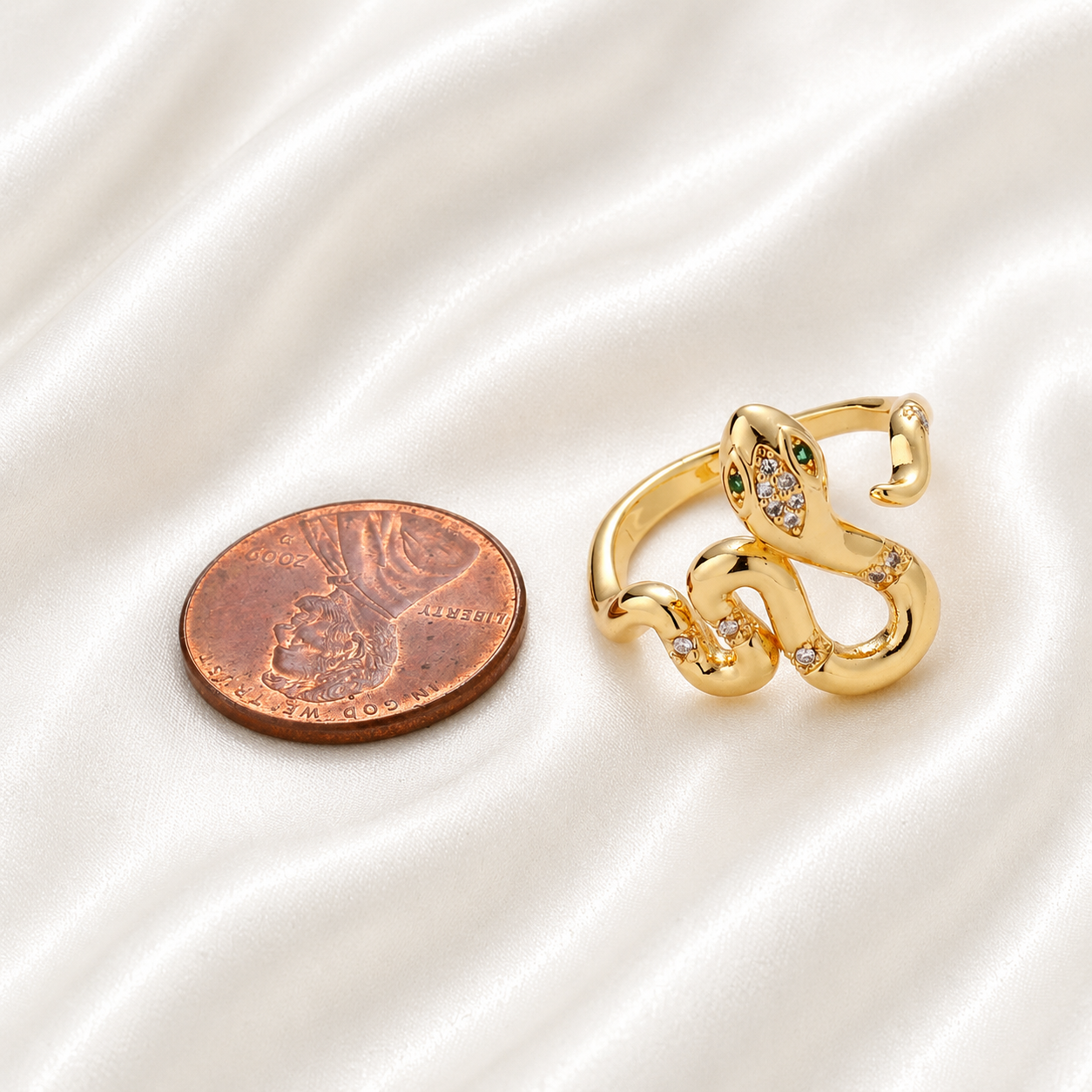 The Rattlesnake Queen Ring