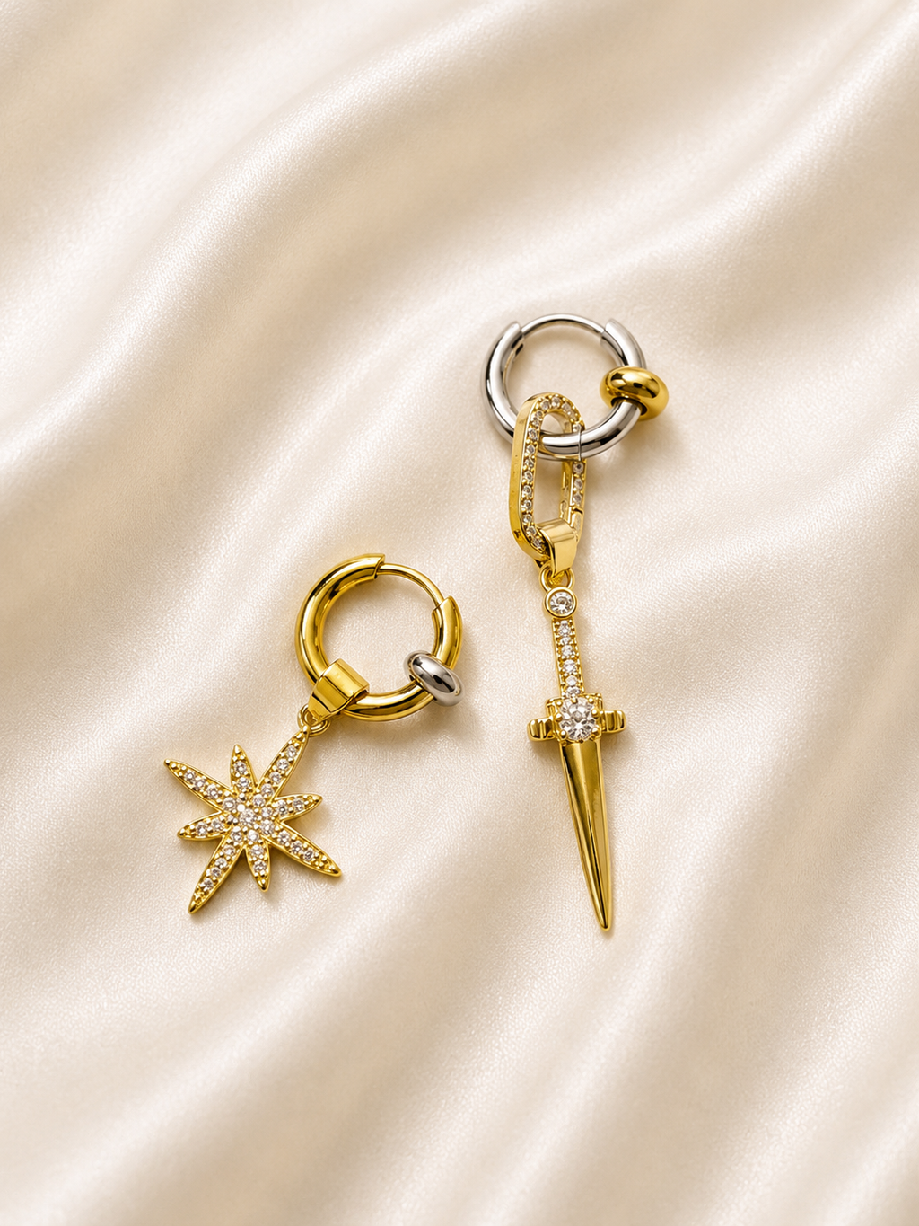 The Magic Link Earring