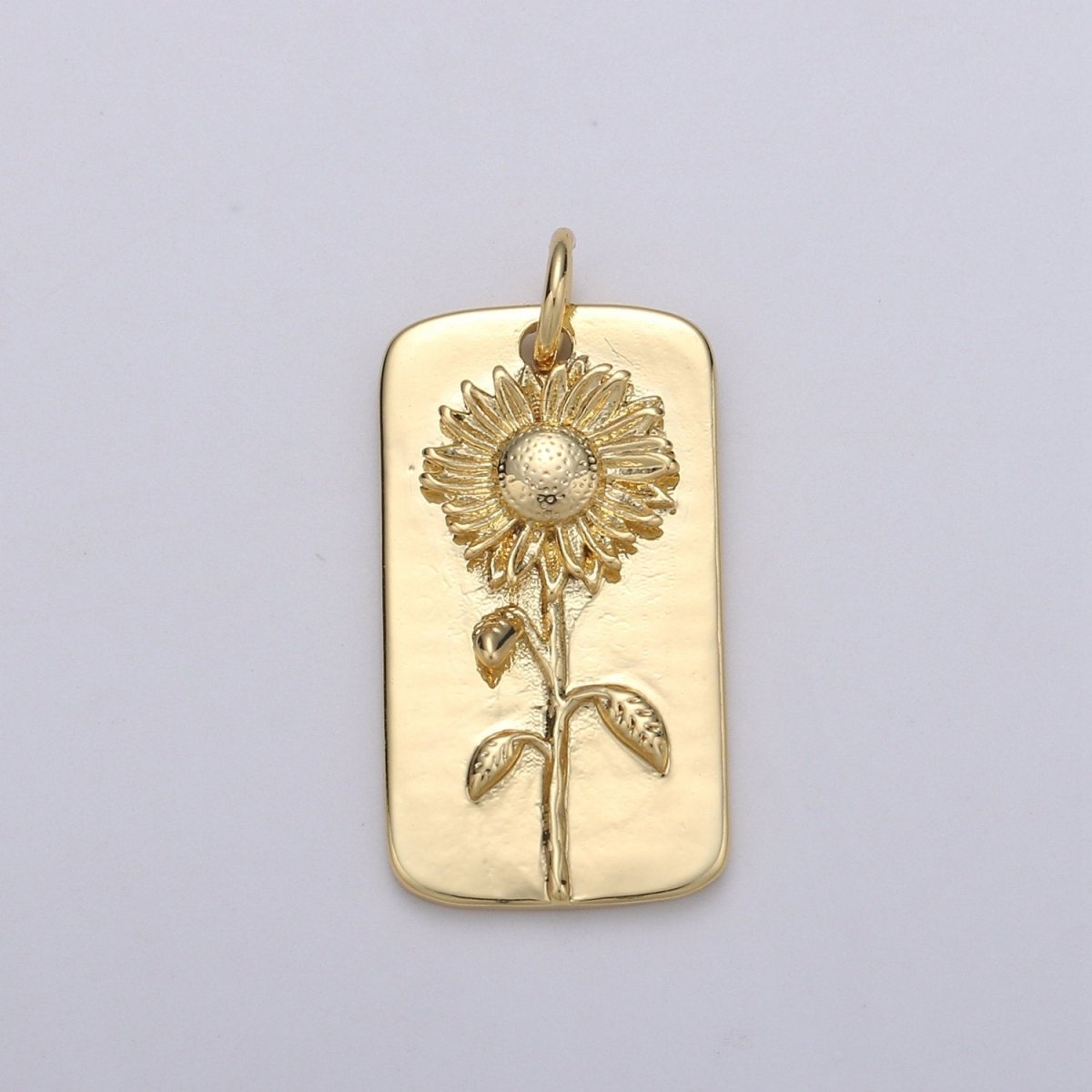 The Sunflower by the Gate — D-00758